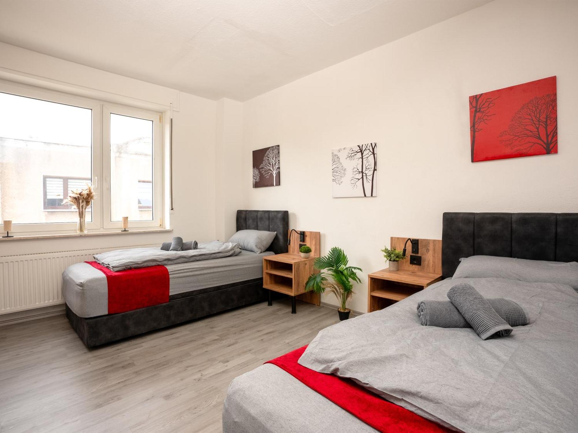 Serviceroom24 - Apartment 4 In Herten Wlan - Smart-Tv - 24-7 Check-In Und Kueche Exterior photo